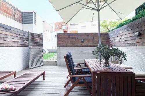 Pool Garden Apartments