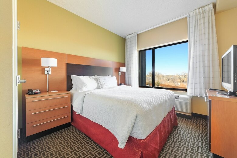 Hotel Towneplace Suites Farmington
