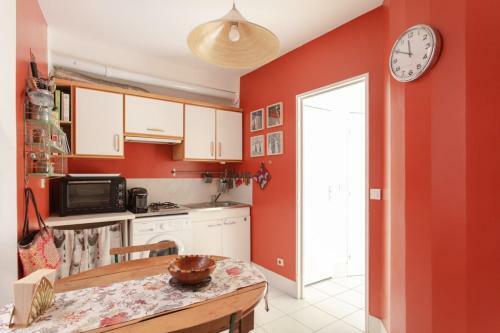 Apartment For 3 People In The City Center