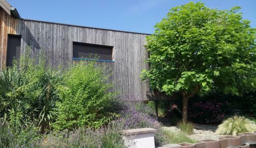 Hostal A L Ombre Des Catalpas