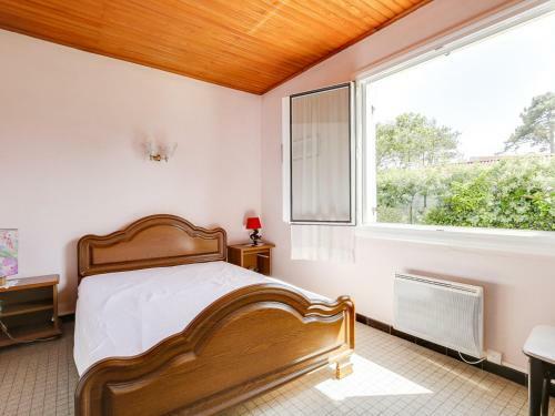 Maison Biscarrosse Plage, 4 Pi�ces, 6 Personnes - Fr-1-521-45