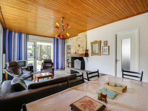 Maison Biscarrosse Plage, 4 Pi�ces, 6 Personnes - Fr-1-521-45