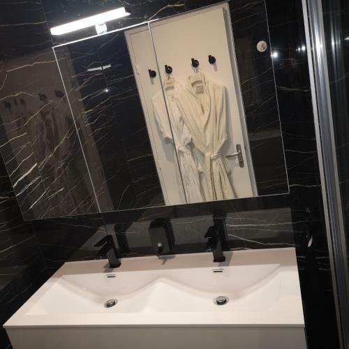 Apartamentos Riverside Toulouse (savory)