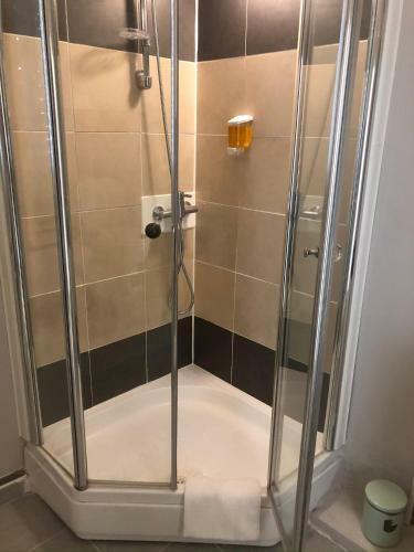 Hostal Le Calle Di Brunate