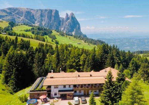 Apartamento Ferienparadies Sabina Schlern
