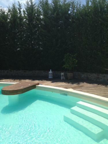 Mhateria Relais