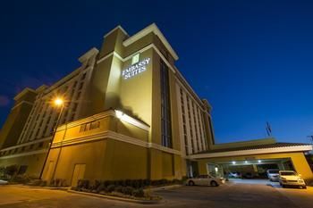Hotel Embassy Suites Dallas - Park Central Area