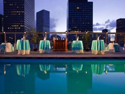 Warwick Hotel