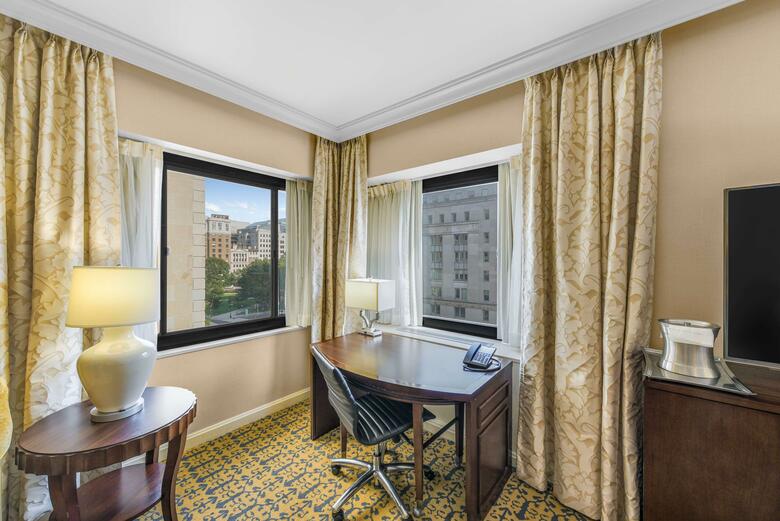 Hotel Capital Hilton