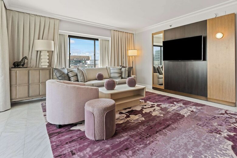 Hotel Capital Hilton