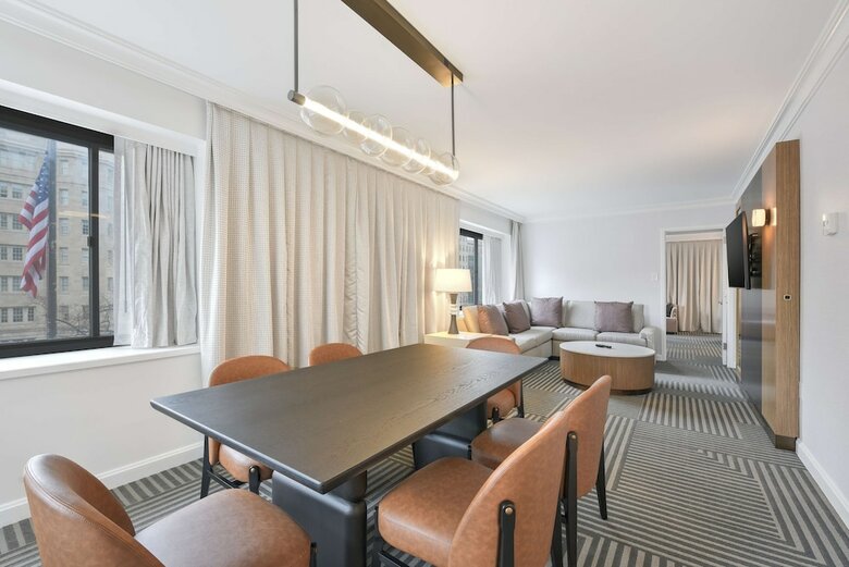 Hotel Capital Hilton