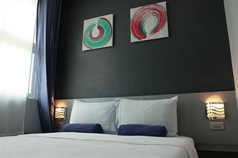 Posada Leez Inn