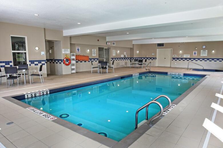 Hotel Holiday Inn Express And Suites Kincardine