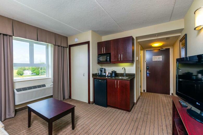 Hotel Holiday Inn Express And Suites Kincardine