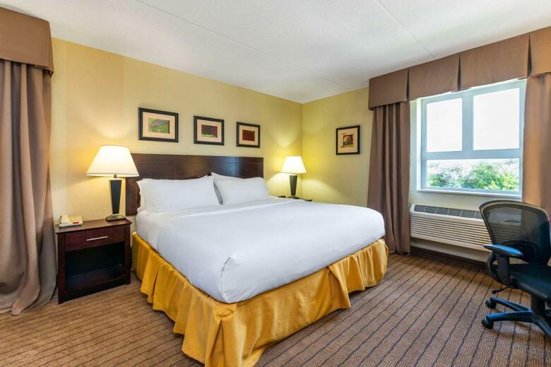 Hotel Holiday Inn Express And Suites Kincardine