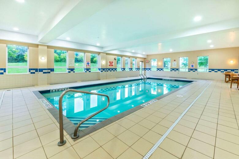 Hotel Holiday Inn Express And Suites Kincardine