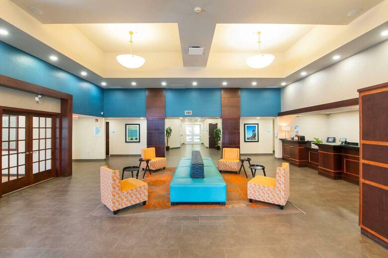 Hotel Holiday Inn Express And Suites Kincardine