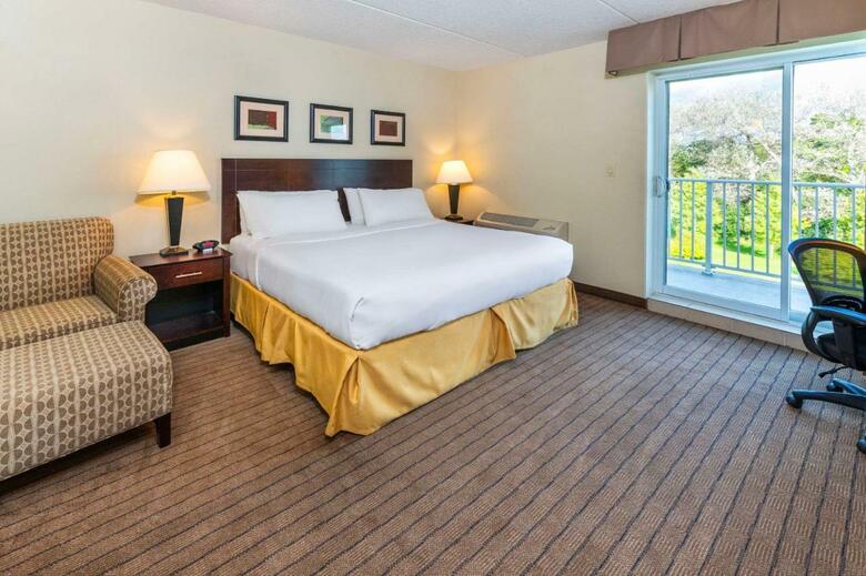 Hotel Holiday Inn Express And Suites Kincardine