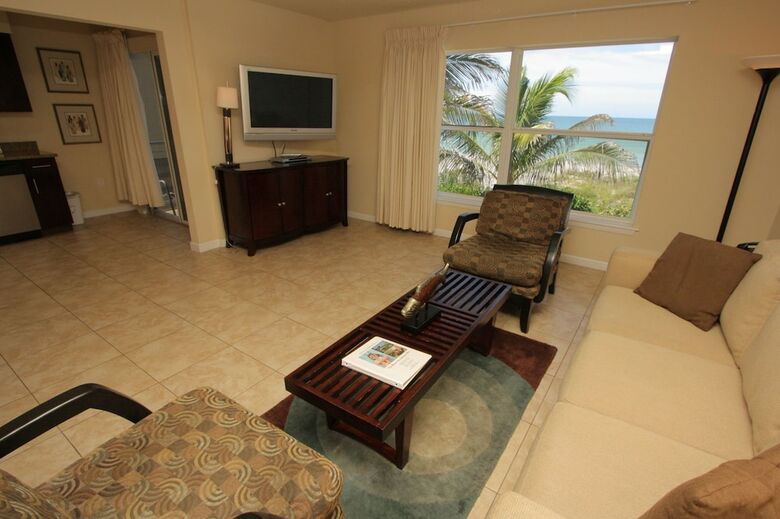 Hotel The Beach On Longboat Key By Rva