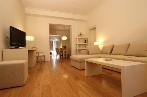 Palagio Apartments