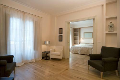 Palagio Apartments