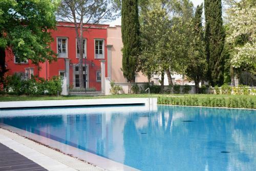 Palagio Apartments
