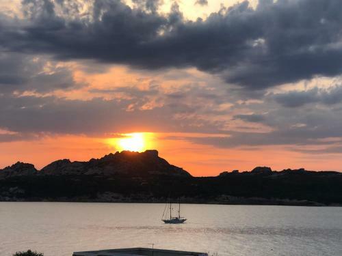Apartamento Accogliente Appartamento Con Vista Mare