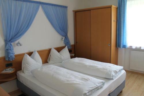 Bed & Breakfast Haus Aron