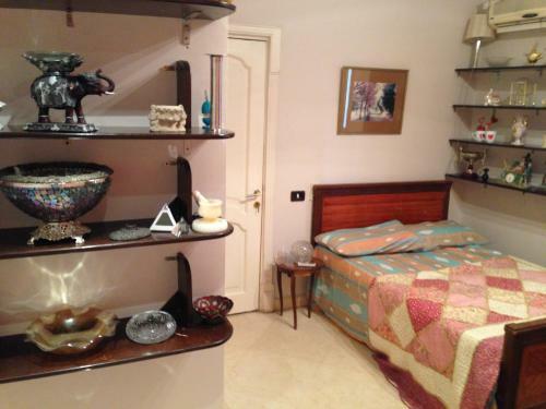 Apartamento Lovely 1br Complete Flat In A Central Location Cairo,