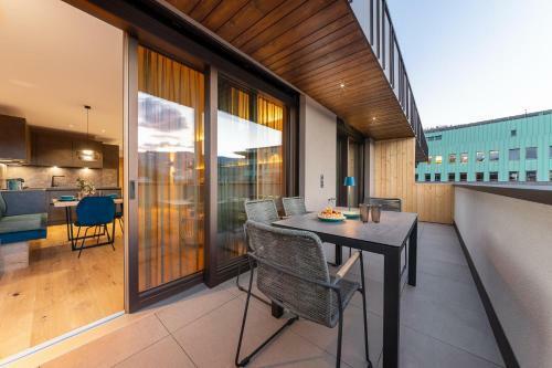 Apartamento Rienz Alpine City Lofts And Suites