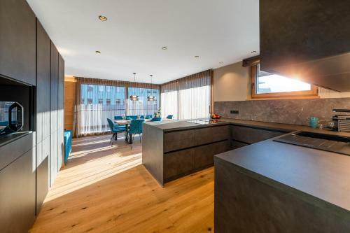 Apartamento Rienz Alpine City Lofts And Suites