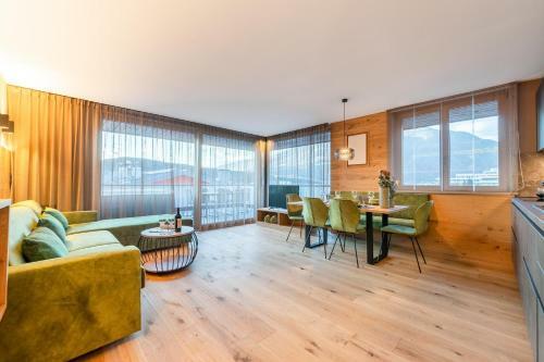 Apartamento Rienz Alpine City Lofts And Suites