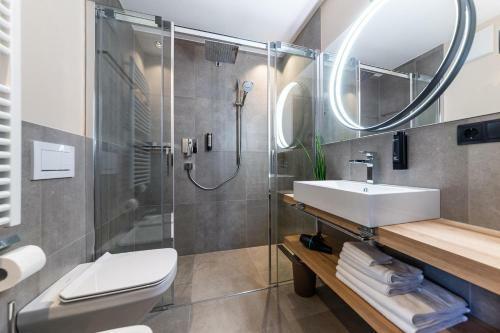 Apartamento Rienz Alpine City Lofts And Suites