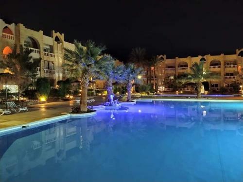 One- Bedroom Apartment S3 In Vip Zone Sunny Lakes