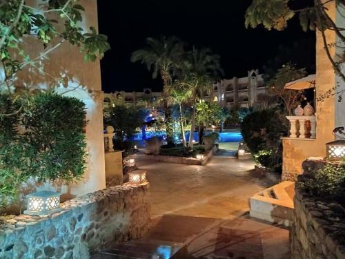 One- Bedroom Apartment S3 In Vip Zone Sunny Lakes