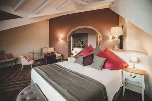 Almaranto Hotel & Retreat