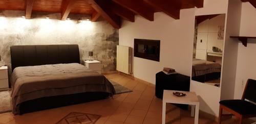 Bed & Breakfast La Torre Di Longara