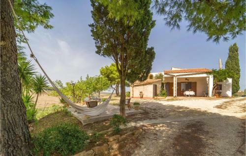 Nice Home In Calatafimi With Wifi And 3 Bedrooms