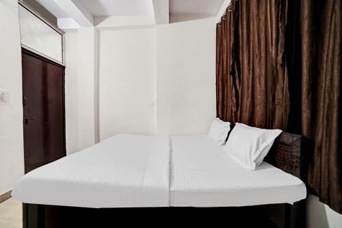 Oyo Flagship 83398 Hotel Relax Inn