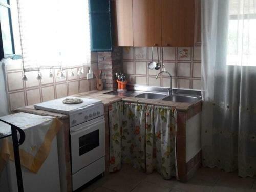 Holiday House, Calatabiano