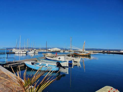 Ski And Sea Apartment Calasetta