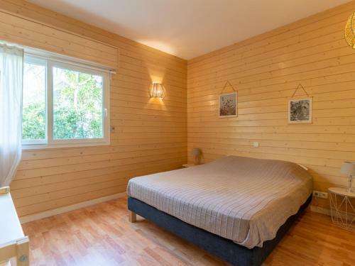 Villa Biscarrosse, 4 Pi�ces, 10 Personnes - Fr-1-319-450