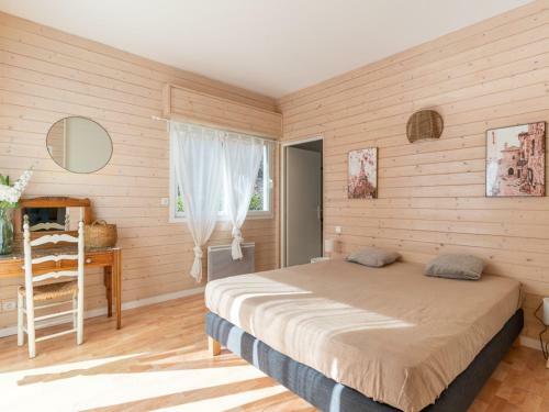 Villa Biscarrosse, 4 Pi�ces, 10 Personnes - Fr-1-319-450