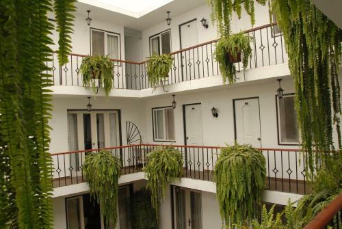 Bed & Breakfast Residencial Carlos