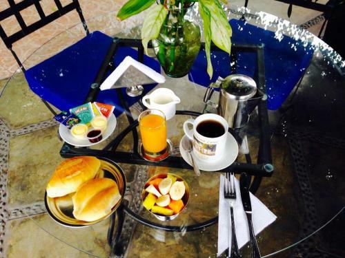 Bed & Breakfast Residencial Carlos