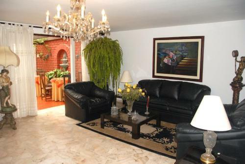 Bed & Breakfast Residencial Carlos