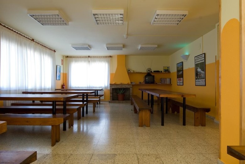 Alberg Escola De Pirag�isme De Sort
