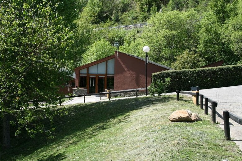 Alberg Escola De Pirag�isme De Sort
