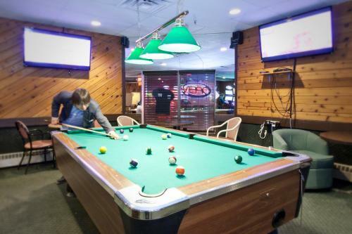 Hotel Provost Motor Inn