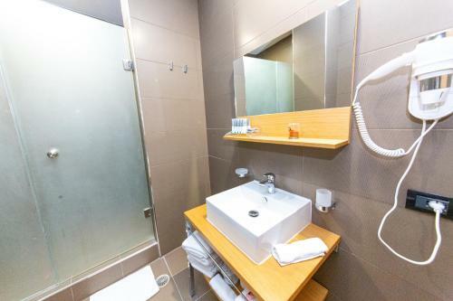 Rapos Resort Hotel